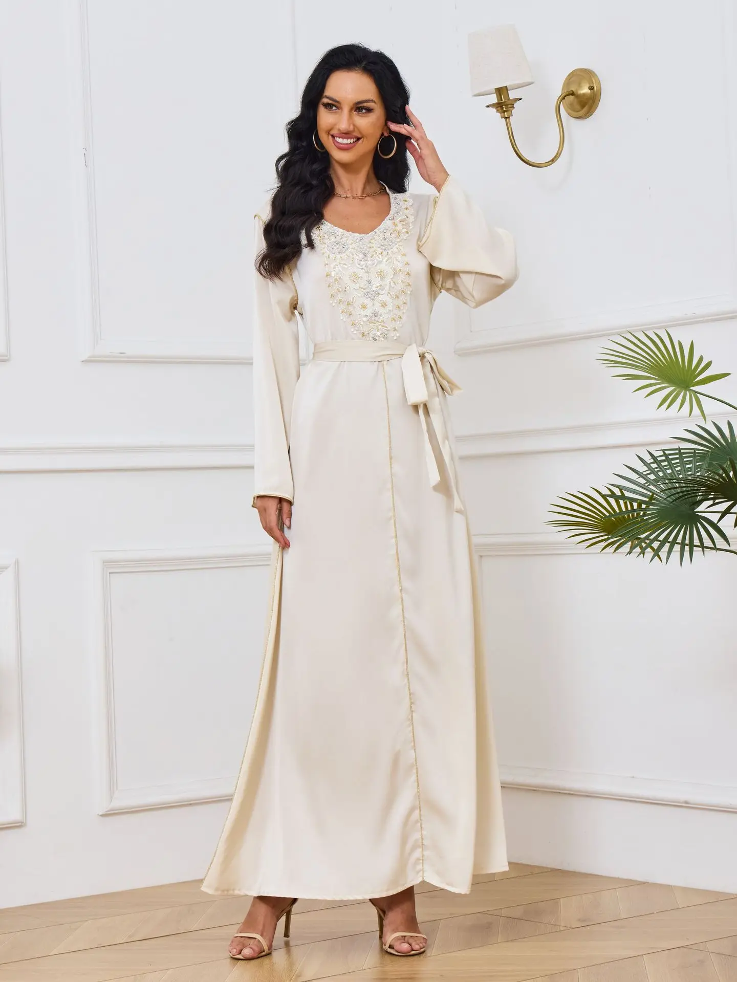 Дубай арабское мусульманское модное платье 2025 Ид Рамадан Абая женские атласные