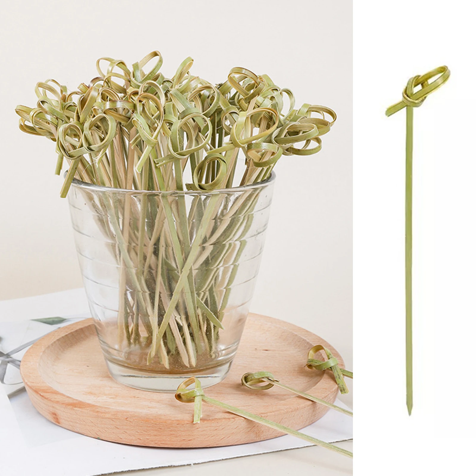 

100 PCS Bamboo Cocktail Picks Fruit Drinks Garnish Skewer Sticks for Cocktail Party Catering Desserts