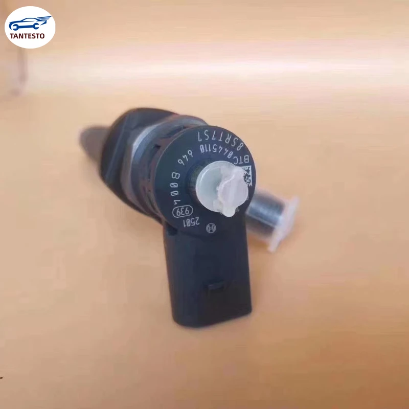 Высококачественный дизельный двигатель с общей топливной магистралью 0445110646 для