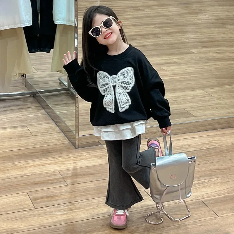 이불 ubranka dla dziewczynki Garnitur Jesień 2024 Nowy styl Koronkowa bluza z kapturem kokardą Fałdy Spódnica ciasta Styl Retro Rozkloszowane