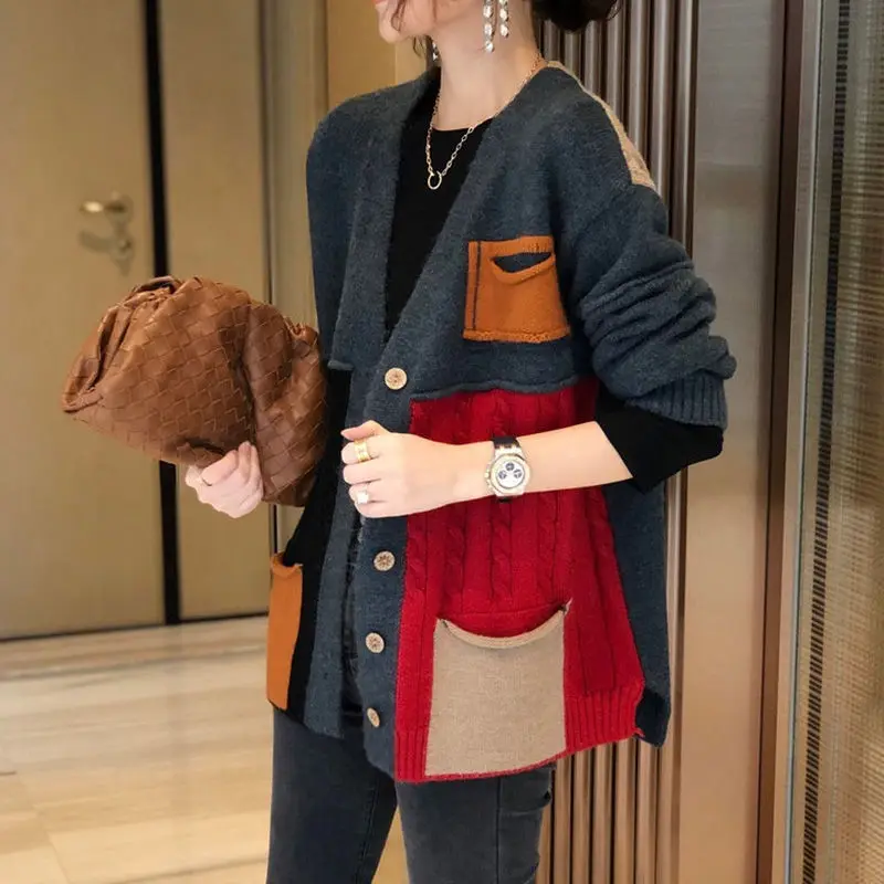 

Spliced Knitted Cardigan Coat Women's Loose Fit Design with Unique Long Sleeve Top Spring and Autumn 2023 New European Goods