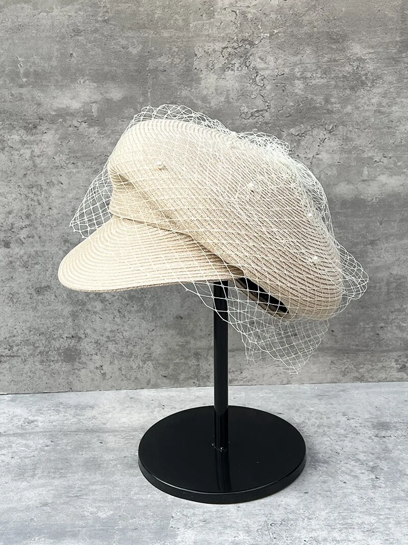 Женская соломенная кепка газетчика козырек от солнца защита ультрафиолета шляпа