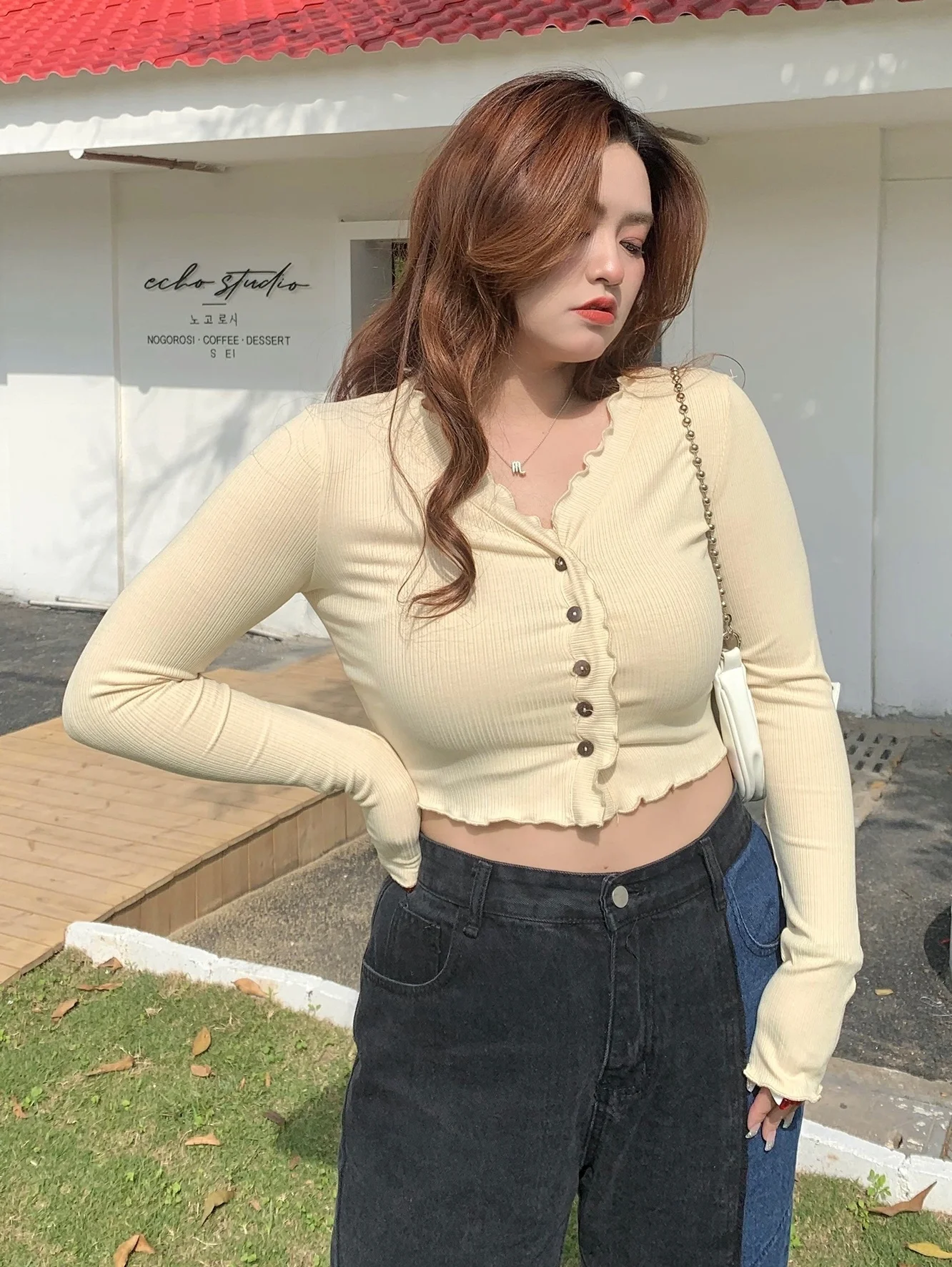 

Spice WOMENGAGA Girl Vintage T-shirt Women 2022 New Spring Sexy Slim Top Fashion Tees Hot Sexy Korean Women Tops 2YGV