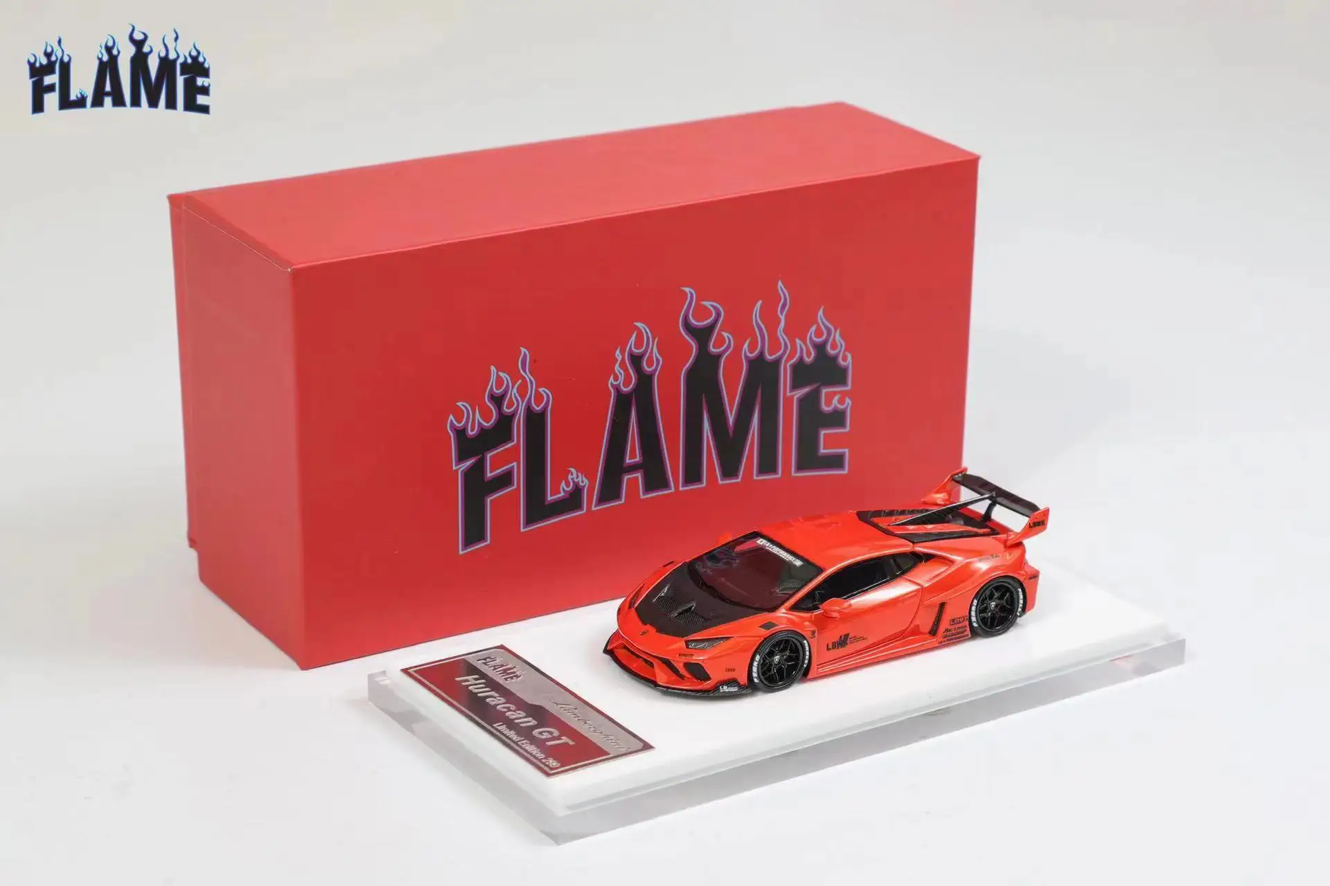 **Предзаказ**Модель пламени 1:64 Huracan LP610 модель автомобиля из смолы