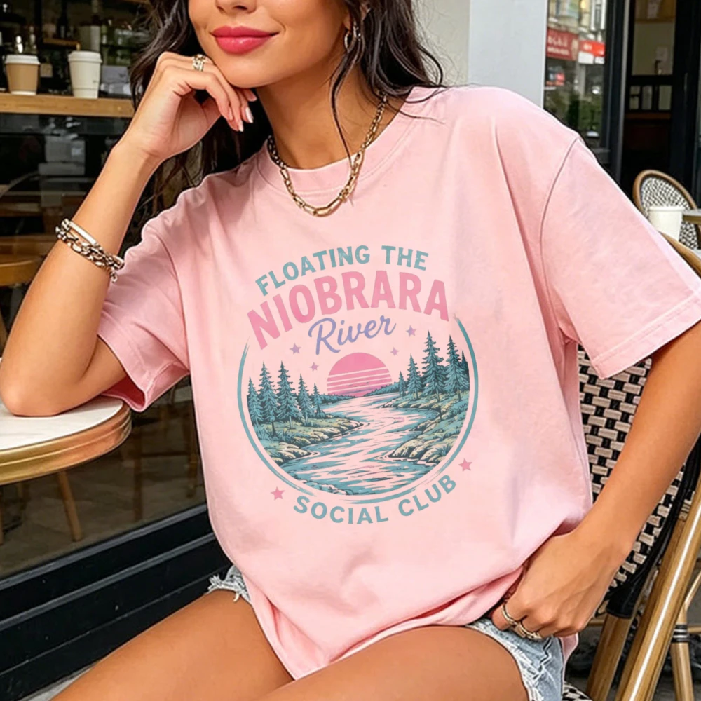 Фото Футболка Niobrara River Floating Social Club для женщин, в стиле ретро, с принтом горного заката и кругов, хлопковая, свободного кроя, для активного отдыха на природе, для походов по реке №5