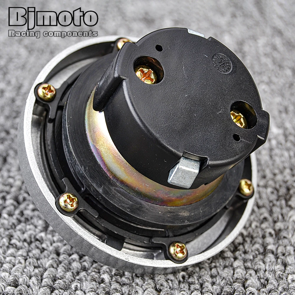 37000-48890 Ключ замка сиденья крышки топливного бака для Suzuki VZR1800BZ VZR1800B Boulevard M109R B.O.S.S