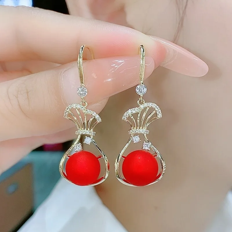 2022 New Fashion Korean Pearl Drop Earrings for Women Bohemian Red Color Round Zircon Wedding Tassel