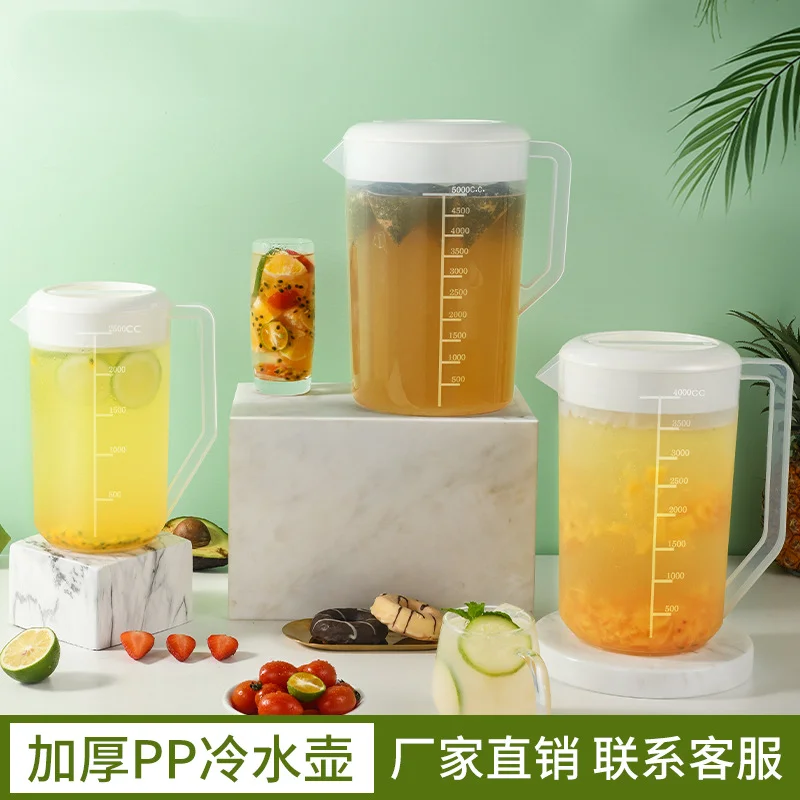 Пластиковая бутылка для холодной воды 2 5-5 л