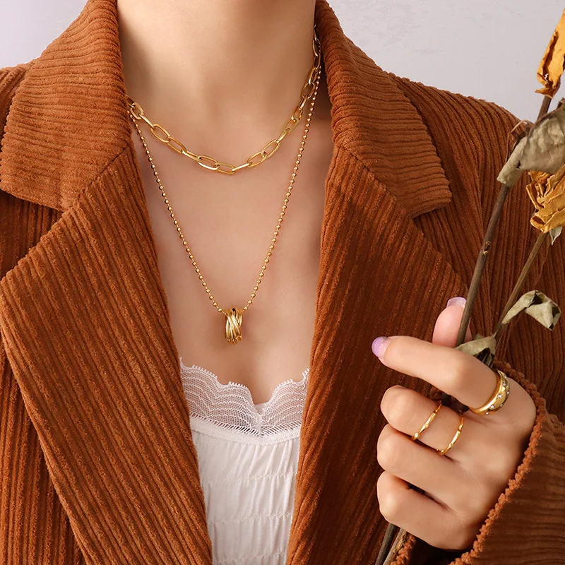 

New arrival Heart-shaped pearl emerald zircon tassel 18K gold necklace clavicle chain