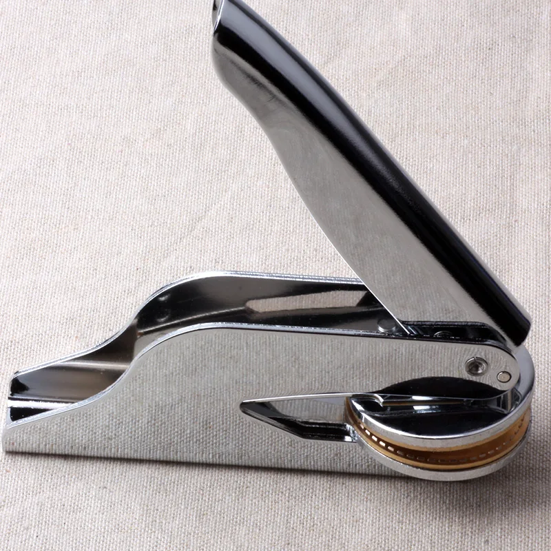 

Free Parcel Engraving Portable Handclamp Steel Print Pattern LOGO Customized Wedding Convex Concave Steel Print Customized