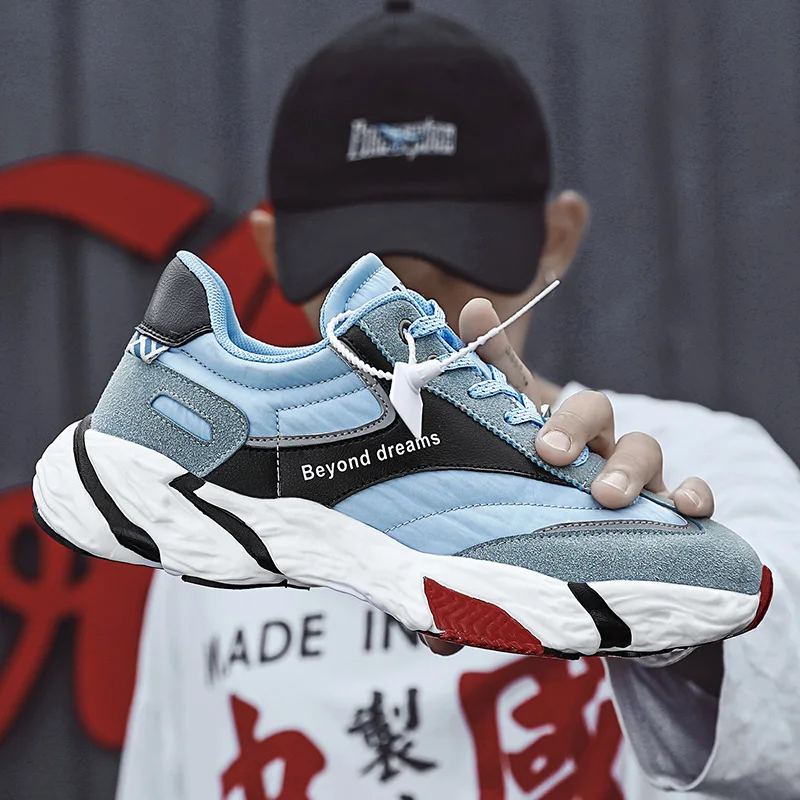 Lightweight Men's Casual Walking Shoes Fashion Stitching Fashion Deer Belt Cushion Thick-soled Shock Absorption Luminous Design