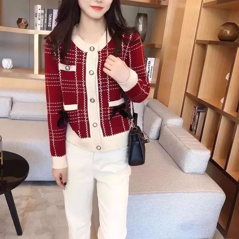 

Cardigans sweater 2023 spring new round neck grid knitted cardigan female Korean version slim long -sleeved sweater jacket