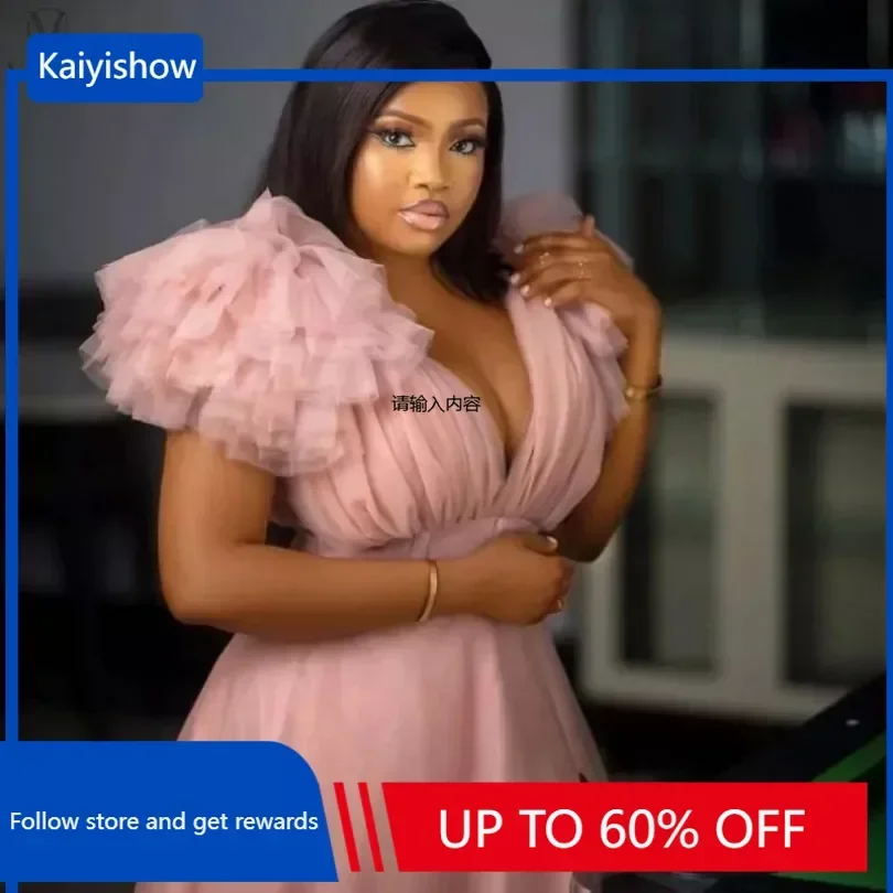 Новое поступление 2024 платье известного бренда однотонное с v-образным вырезом и