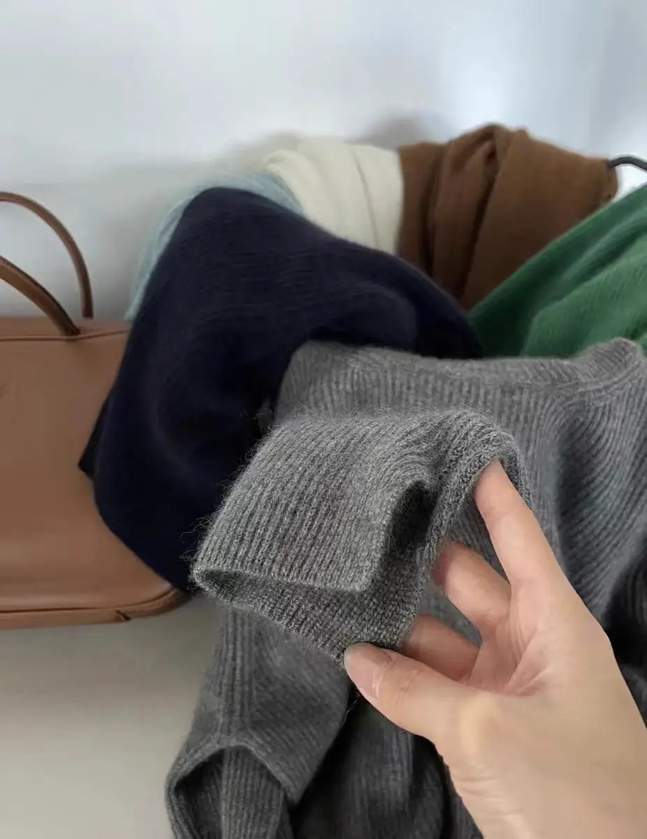 Винтажный пуловер с высоким воротником Maillard