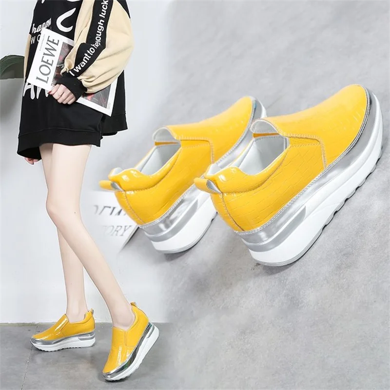 

2022 New Spring and Autumn Loafers Silver Platform Shoes Women's Flat Shoes Zapatos De Mujer Platform Sneakers Shoes for Women