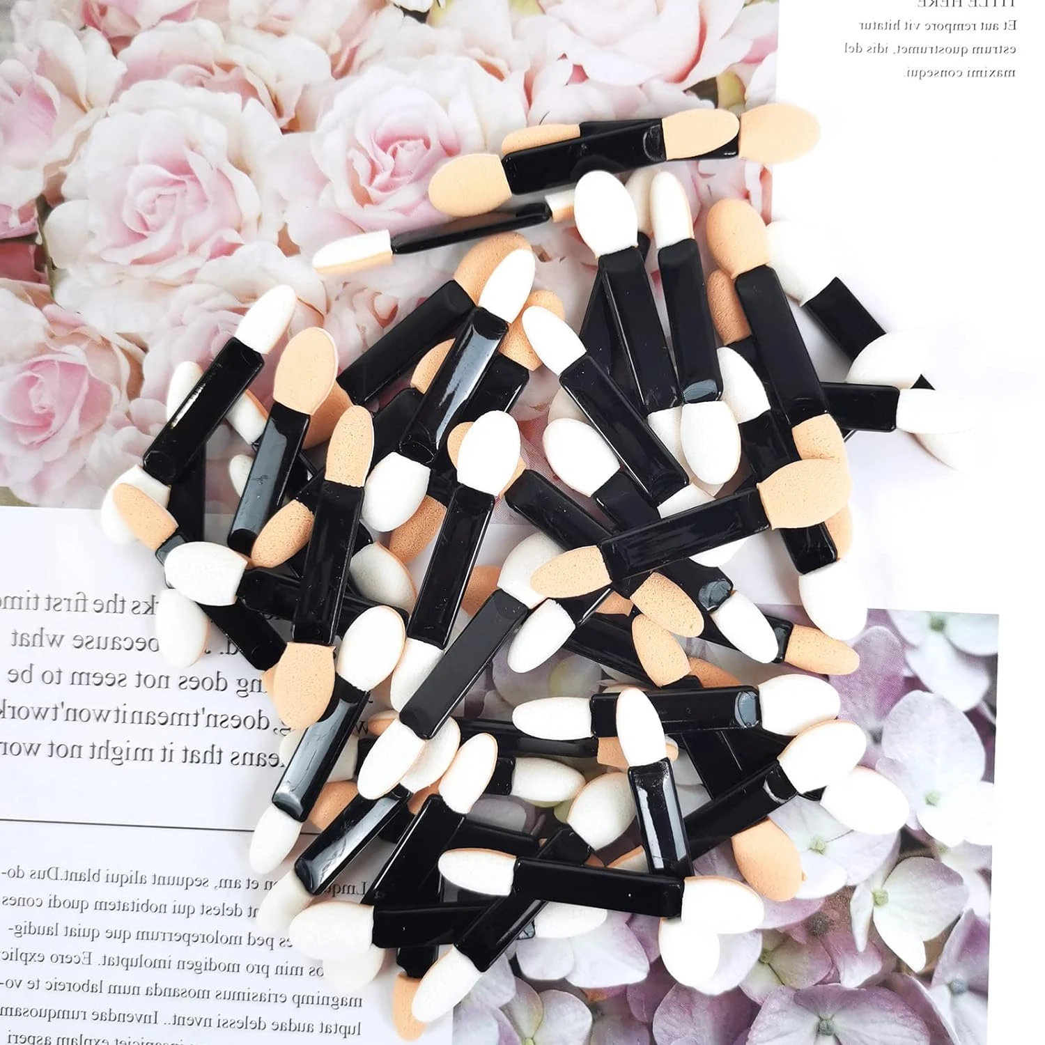 Двуглавый и портативный этот набор из 100% губчатых кистей для ногтей теней