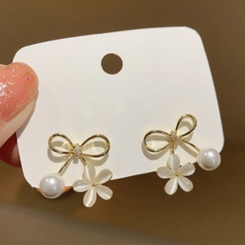 Корейские элегантные серьги-гвоздики с имитацией жемчуга и бантом для женщин