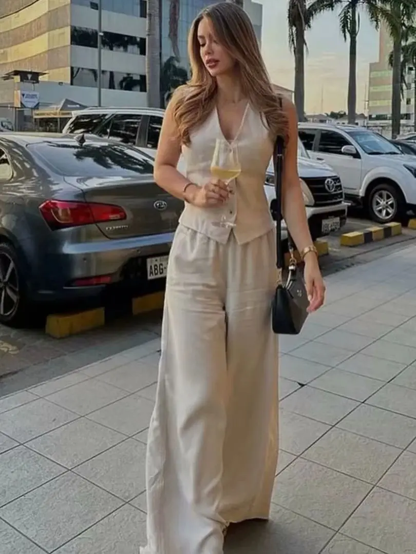 

XNWMNZ Women's Fashion 2023 V-neck Vent Waistcoat or Elastic Drawstring High Waist Wide Leg Pants Female Two Piece Set