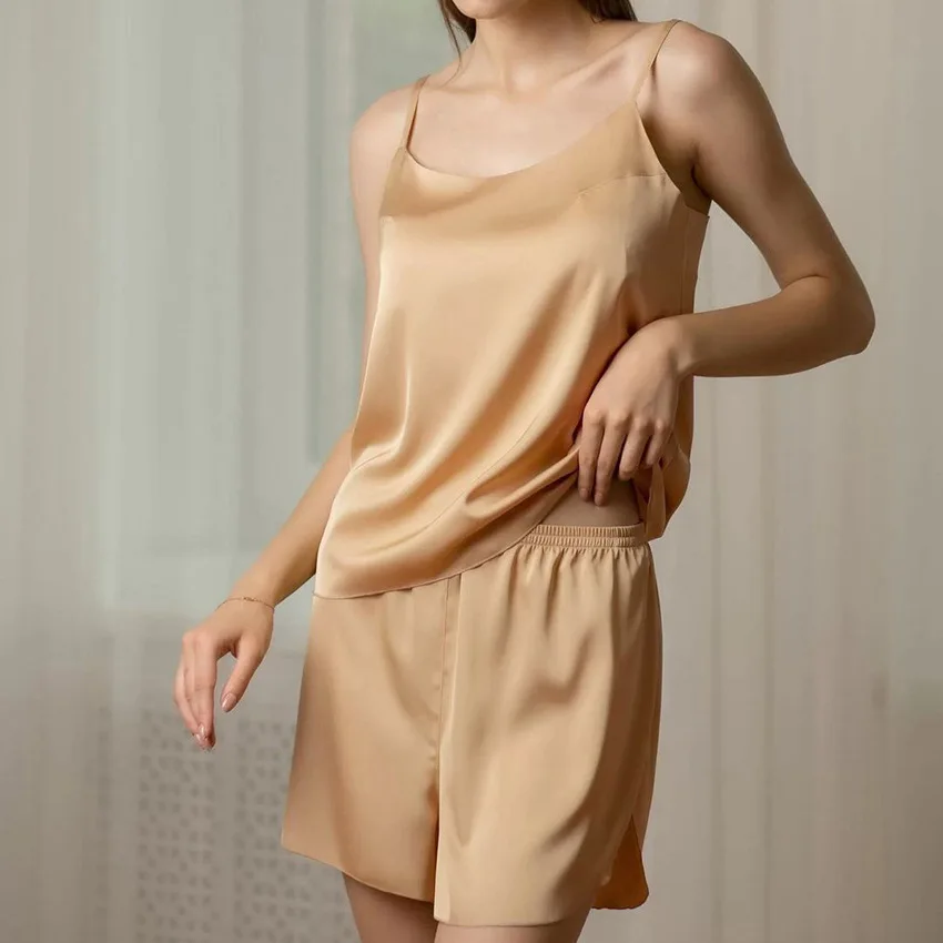 High Quality Women Sleepwear Pajamas Set Sexy PJ Set Satin Silky Wholesale Luxury Fashionable Summer European Korean Pijamas