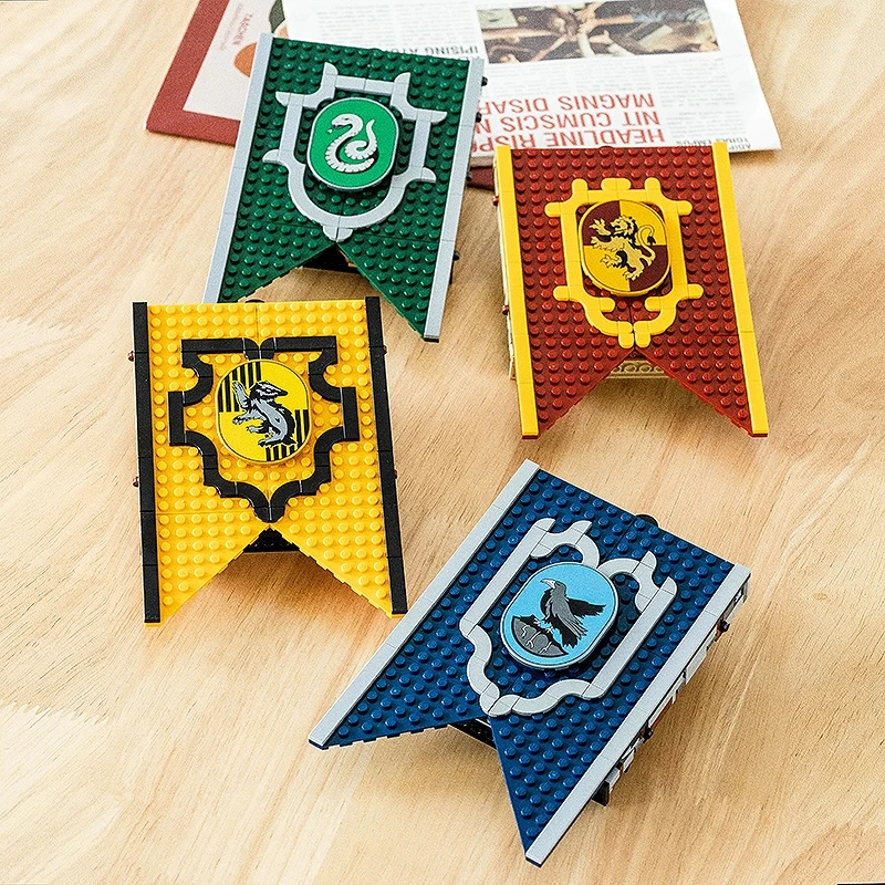 

Детский конструктор, модель 76409 76410 76411