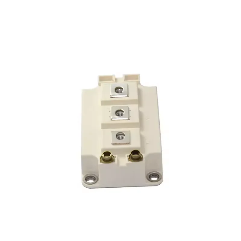 SKM200GB12T4 SKM200GB123D SKM200GB126D SKM200GB128D SKM200GB124D 100% НОВЫЙ