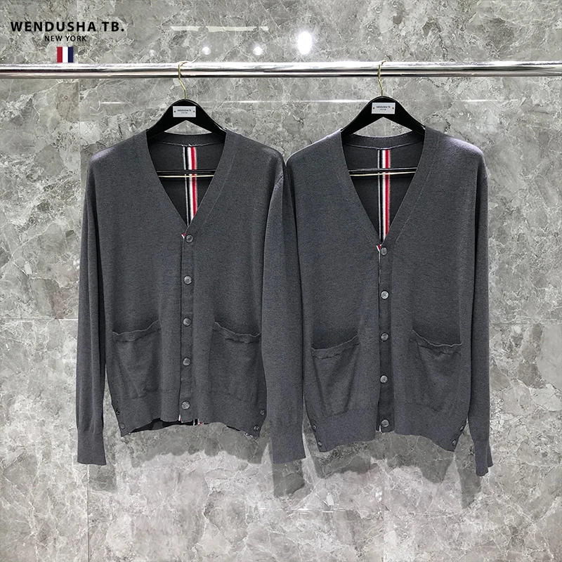 

Autumn and Winter TB Knitwear Lovers New Men's and Women's Cardigan Korean V-neck Sweater Knitting Cardigan