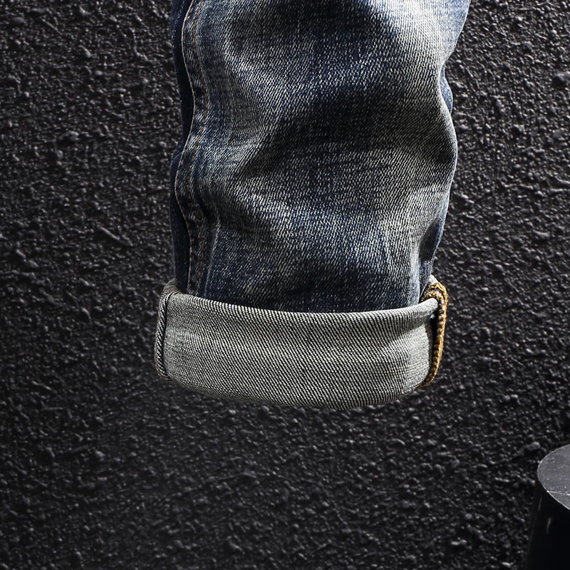 Рисунок 5 - Джинсы мужские Стрейчевые с вышивкой