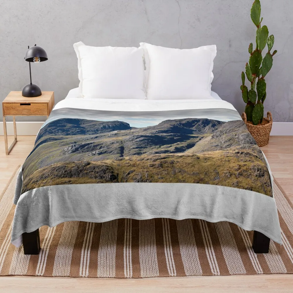Scafell and Pike from the summit of Bowfell Плед Одеяло Милые Одеяла