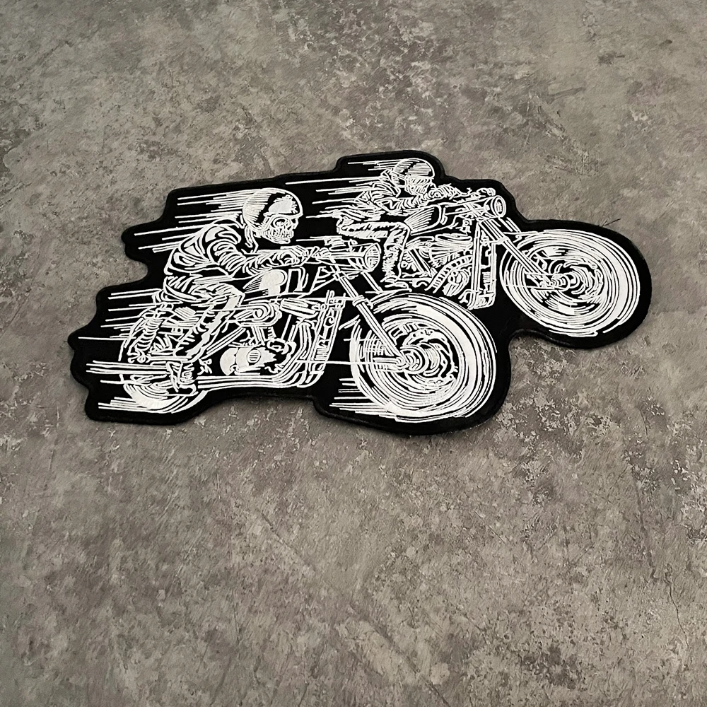 Кожаная вышитая заплатка 30*20см