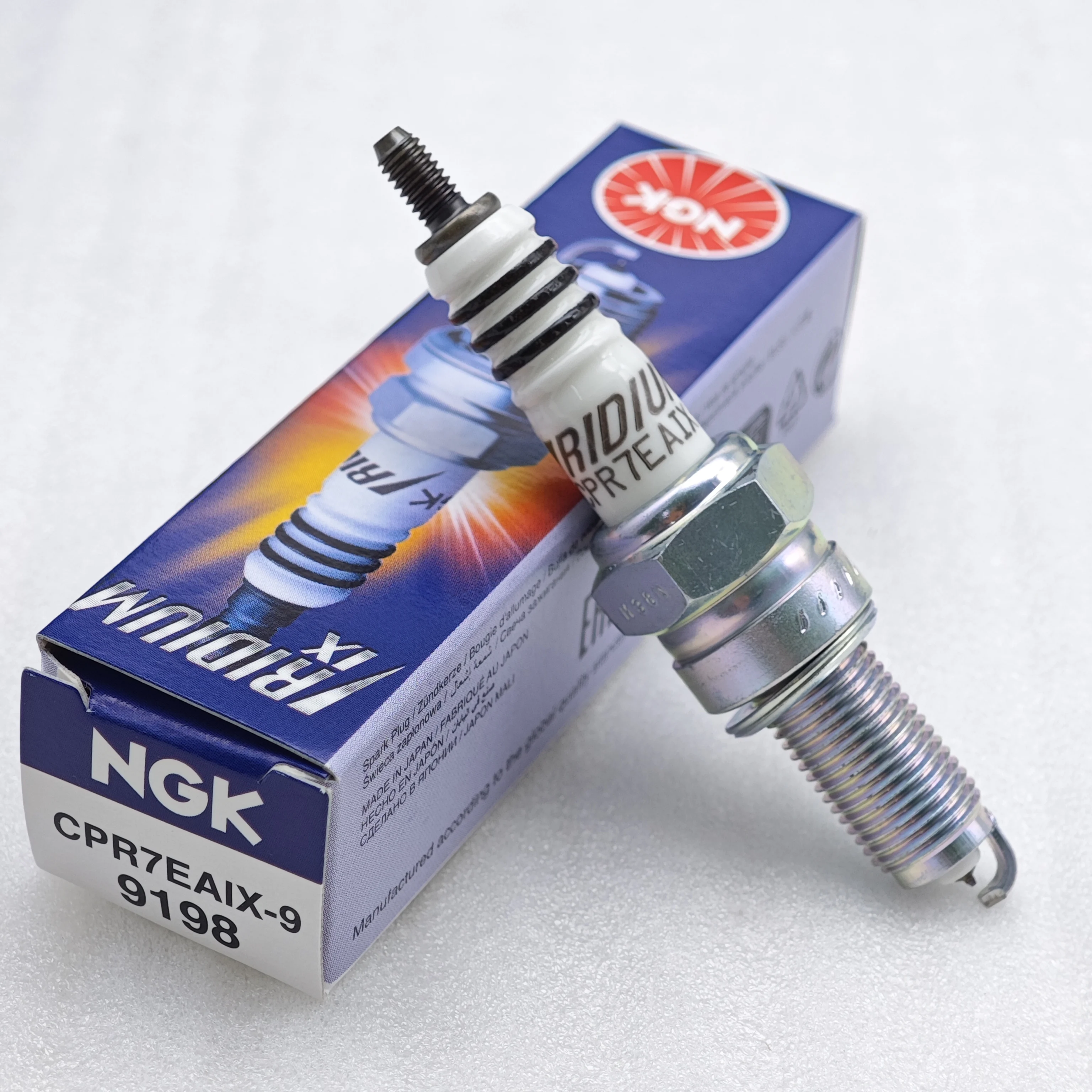 

1 шт. оригинальная свеча зажигания NGK Iridium CPR7EAIX-9 9198 применима к новому Youyue Piaoyue Kudao 155 machete LEDA125