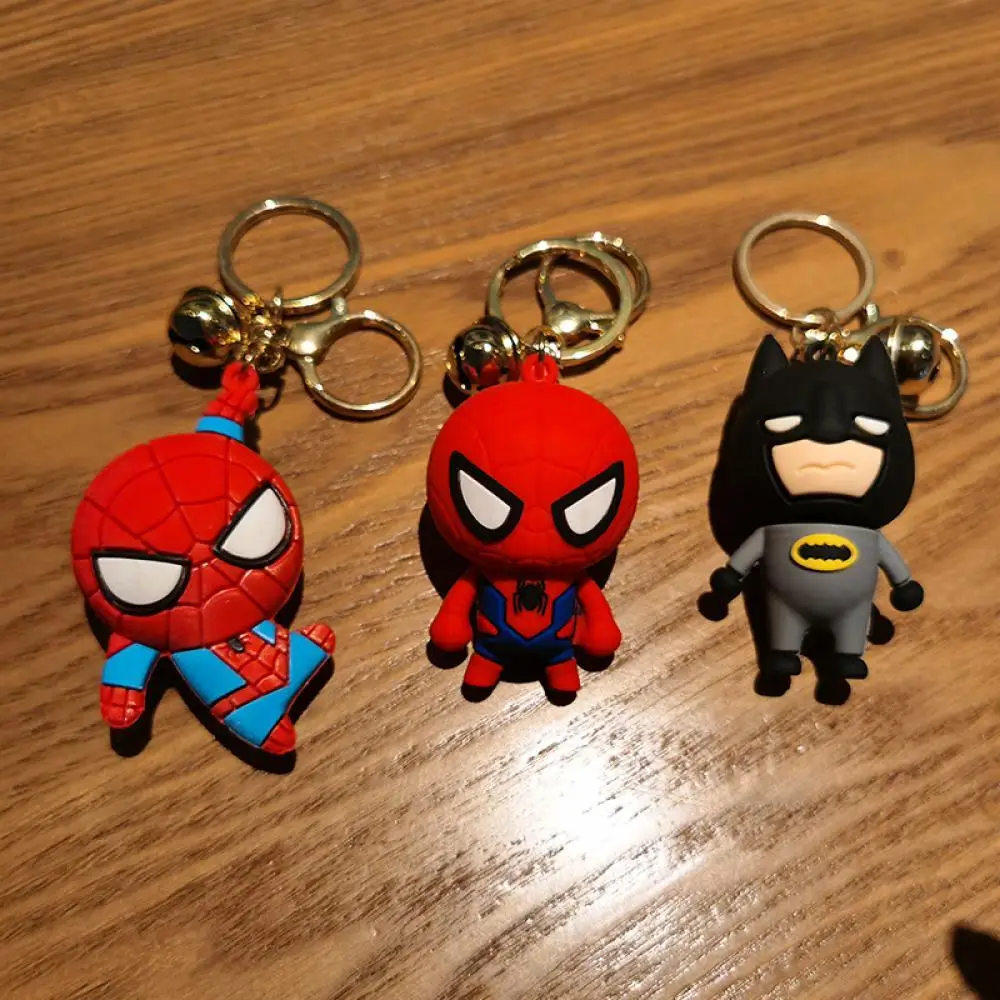 

Spiderman Keychains Cartoon Marvel Superhero SpiderMan Doll Keyrings Avengers Anime Figure Pendant Keyholder Car Key Chains Gift