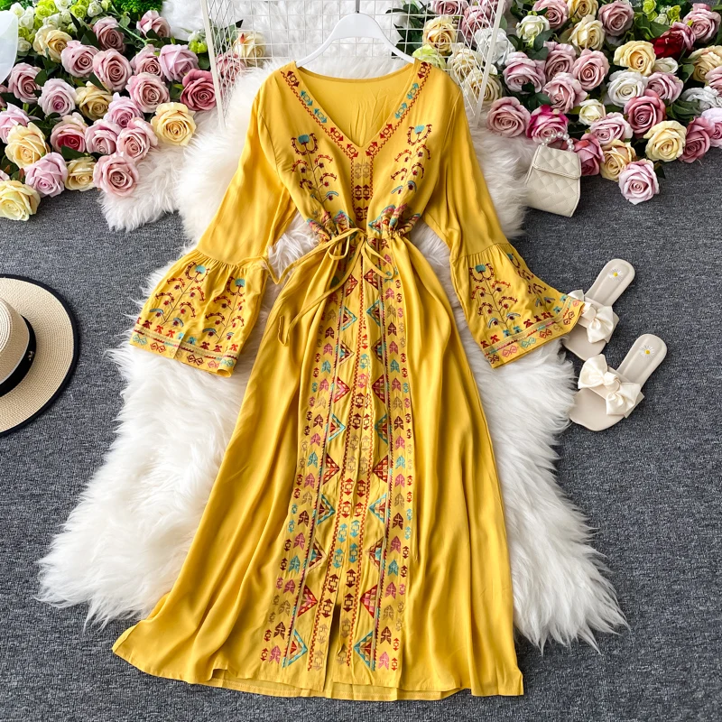 

Folk-Custom Embroidery Holiday Dress Women V Neck Tie Bow Flare Sleeve Bohemia Dress Lady Long Large Hem Seaside Beach Dresses