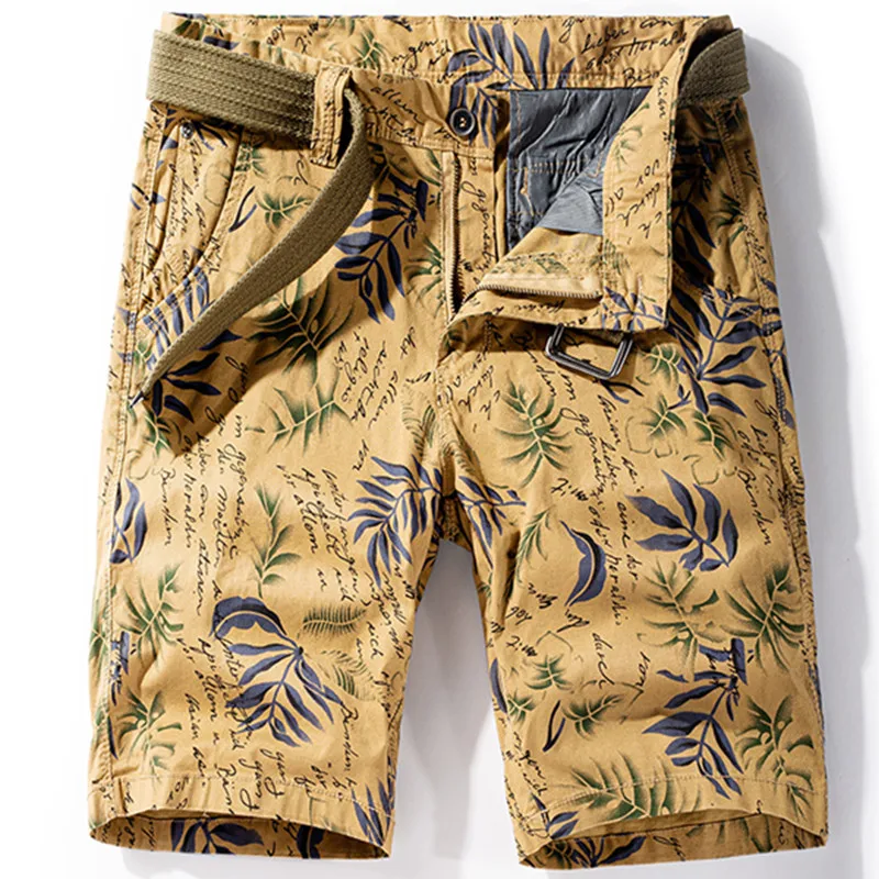 

2022 Men's Summer Straight Loose Leaves Print Fashion Casual Street Military Style Fashion Handsome Casual Knee Length Shorts