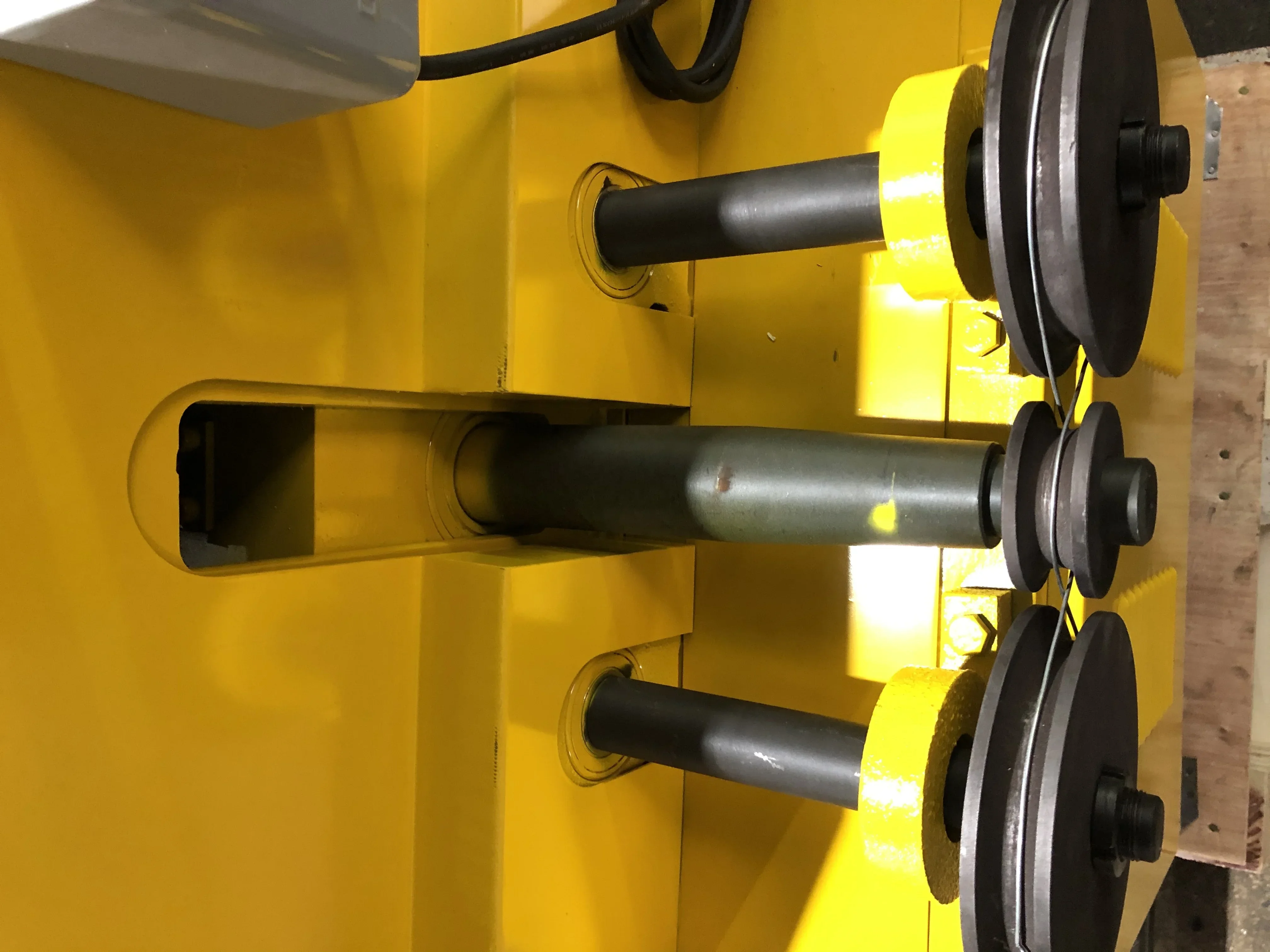 CYW-76B Полуавтоматическая электрическая прокатная мельница для труб