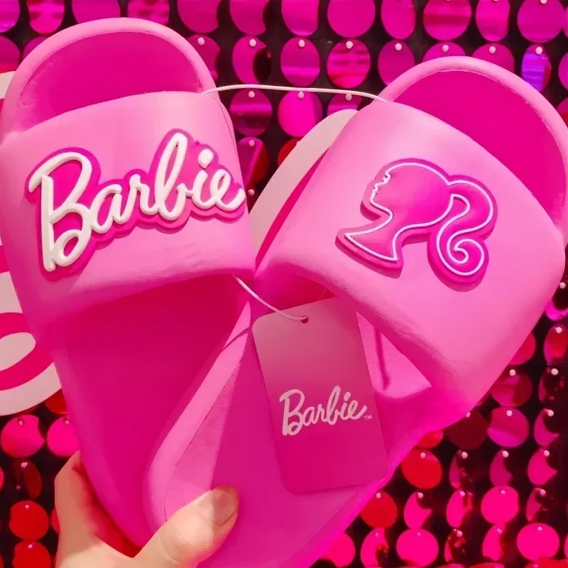 Модные женские тапочки серии Барби розовые на толстой подошве Нескользящие