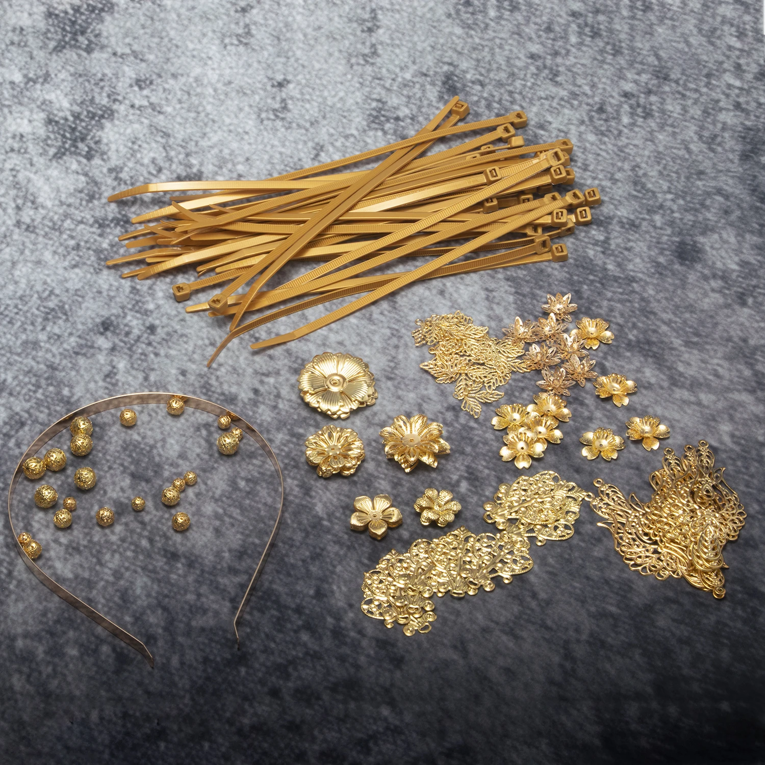 DIY Halo Crown Sunburst Spike Crown Headpiece Mary Headband Women's Halloween Party Accessories DIY Jewelry Package