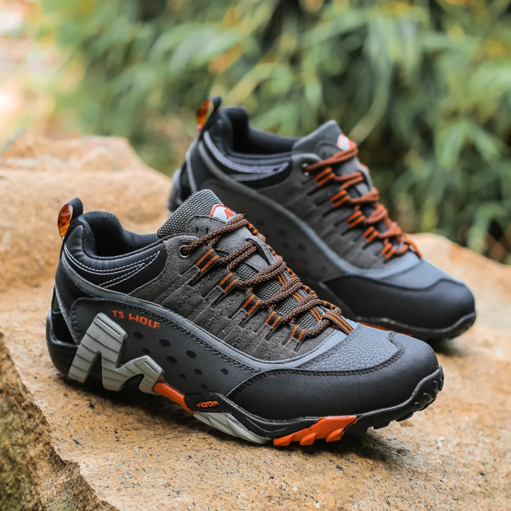 New Outdoor Genuine Leather Trekking Shoes Couple Men Hiking Shoes Waterproof Non Slip Climbing Camping Trekking Men Sneakers