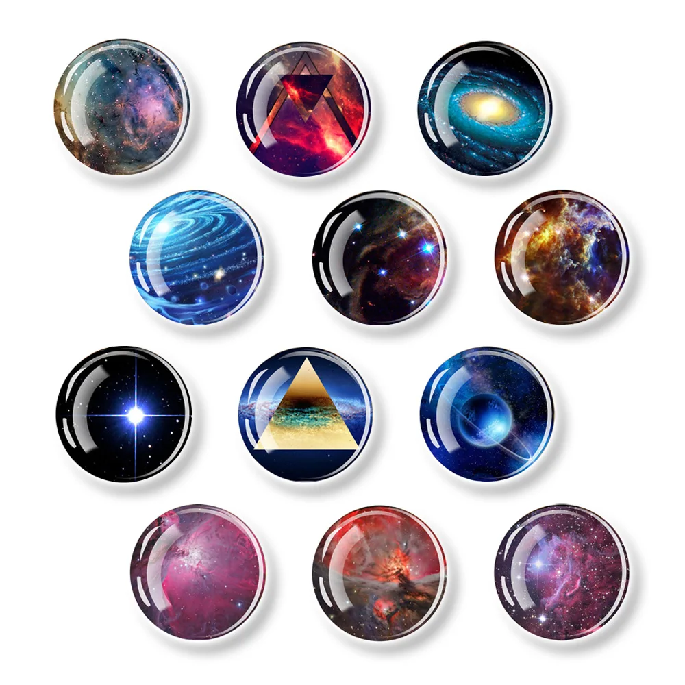 Рисунок 4 - стеклянный кабошон Вселенная Галактика