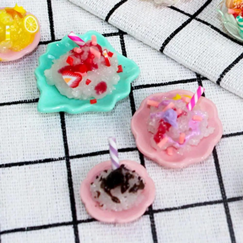 

Dessert Tray Round Corners Plastic Portable Pretend Play Serving Plate Dessert Plate for Party