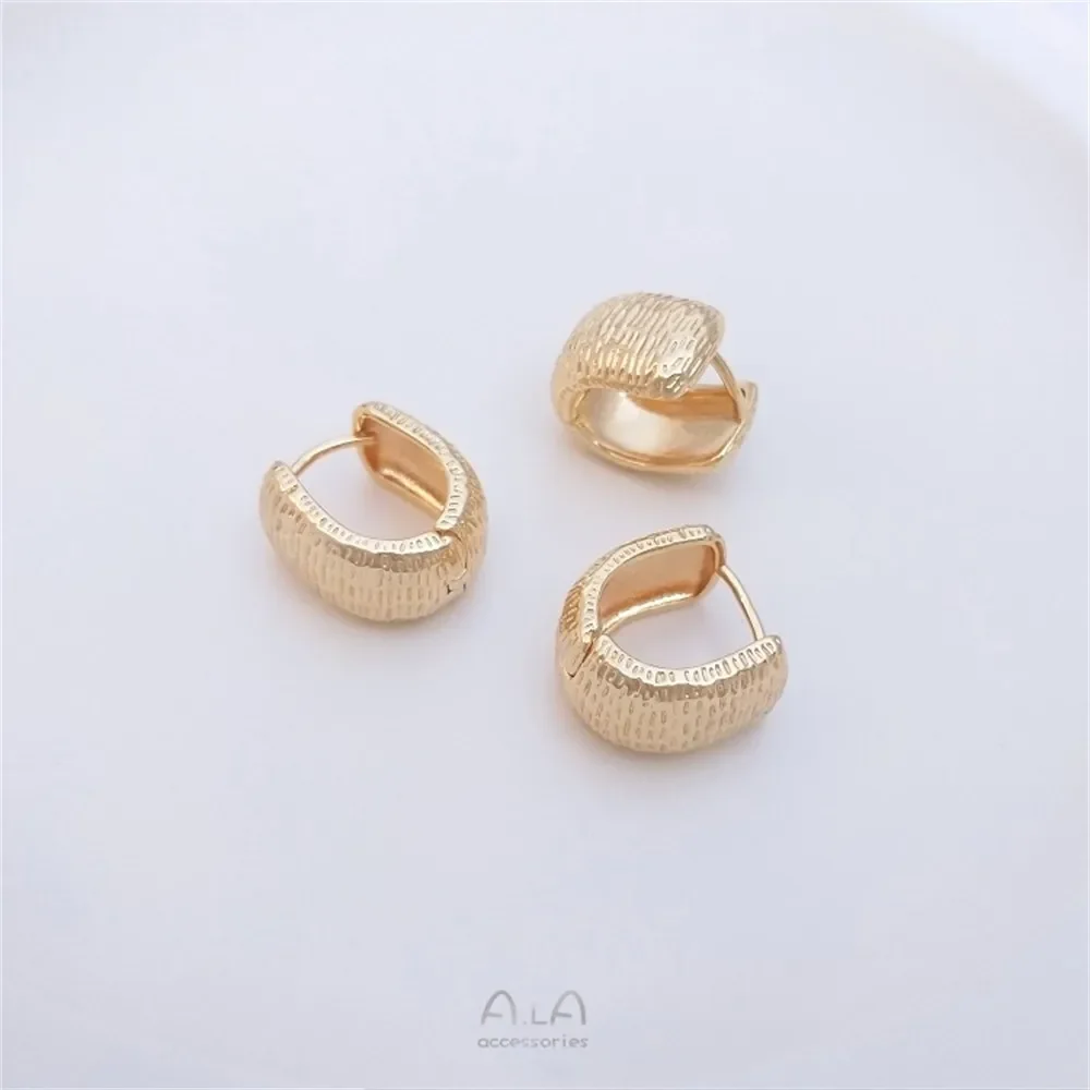 U-образные серьги из 14-каратного золота с ретро-деревянным зерном широкие