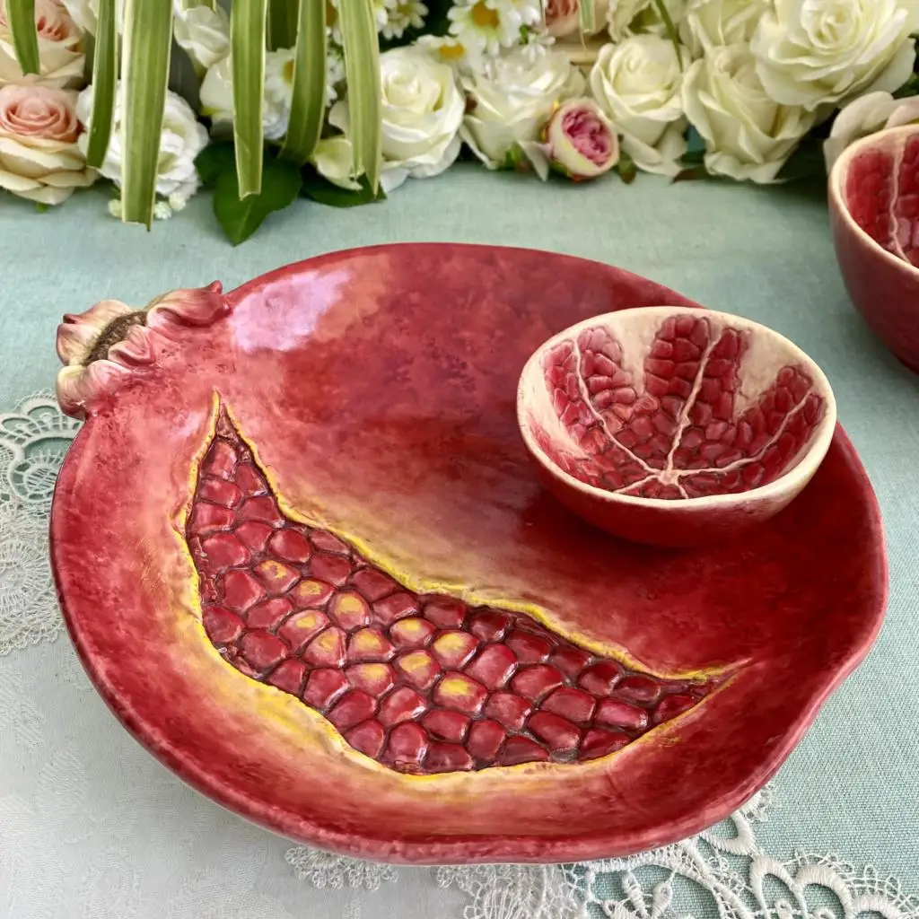 

Red Pomegranate Ceramic Dried Fruit Plate Candy Storage Tray Home Decor Wedding Decoration Kitchen Dumplings Salad Plate