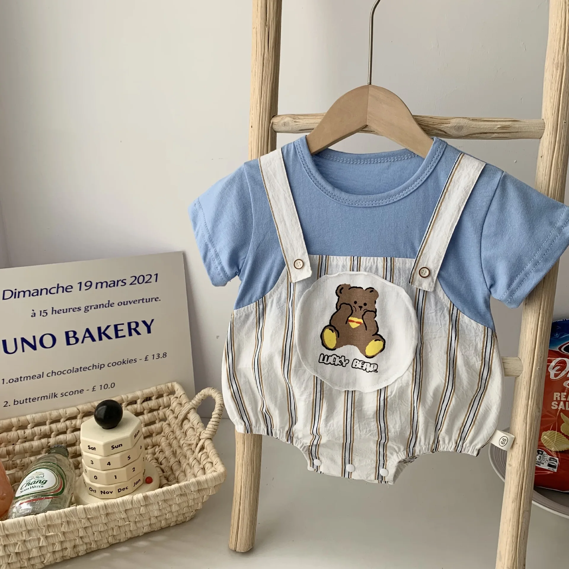 

Фальшивая одежда для маленьких мальчиков, одежда для новорожденных мальчиков, искусственные два предмета, детская одежда для 1 года