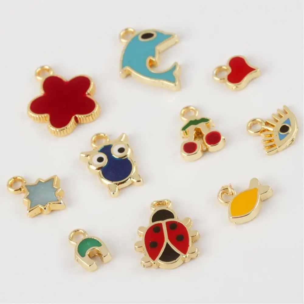 

Кулон и аппарат с кабошоном