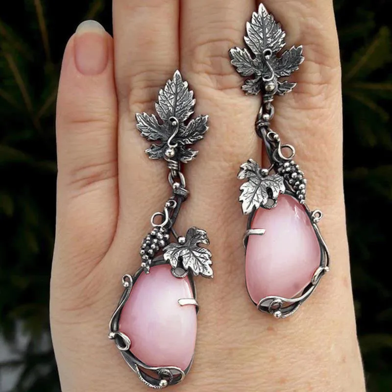 

Vintage Water Drop Pink White Stone Earrings Antique Silver Color Leaves Vines Metal Dangle Earrings Women Jewelry New