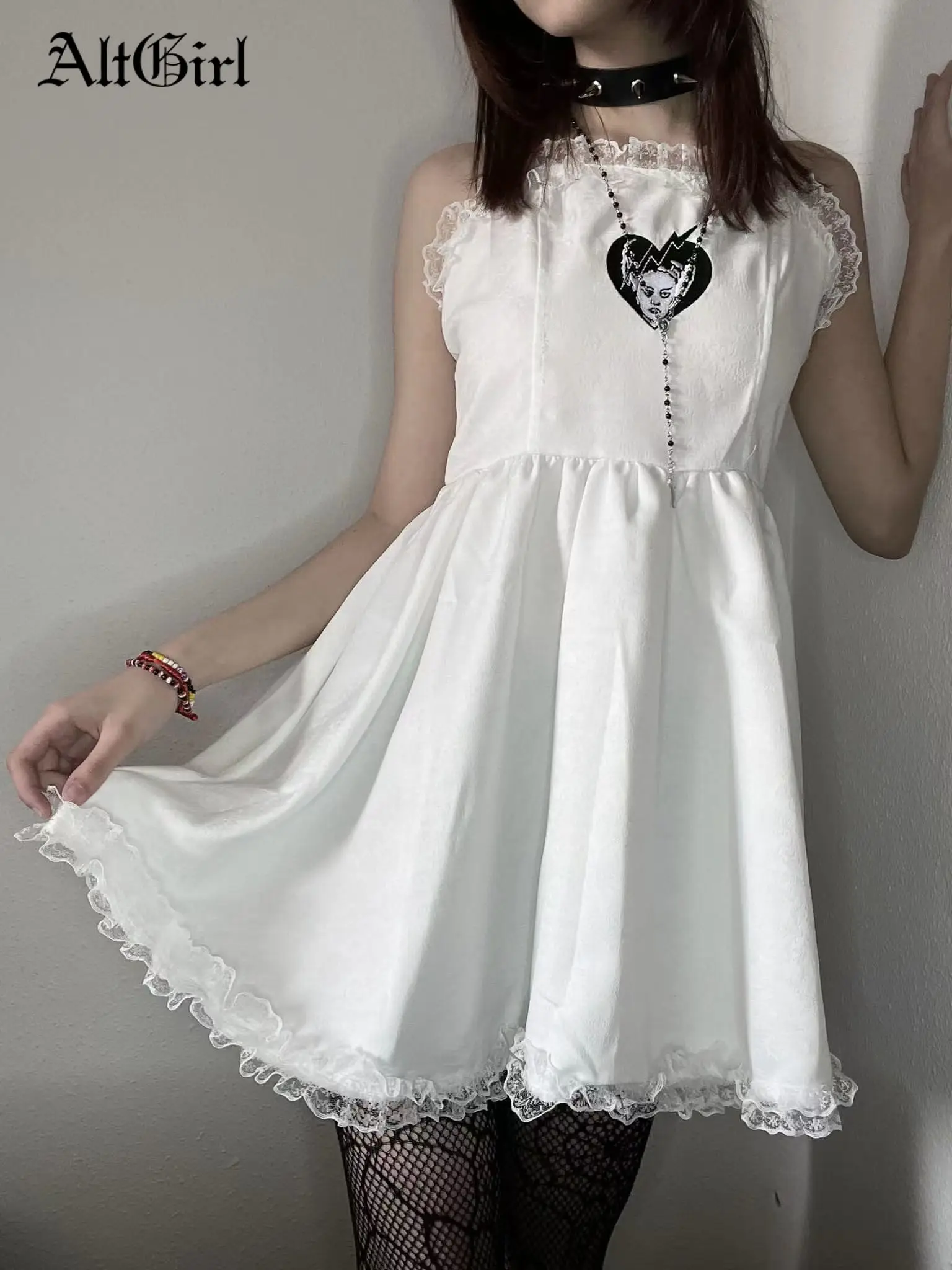 

Белое Женское платье AltGirl в эстетике Fairycore Grunge Mall, Y2k, панк, с принтом, кружевом, пэчворк, с высокой талией, корсет, платье, одежда для вечеринок
