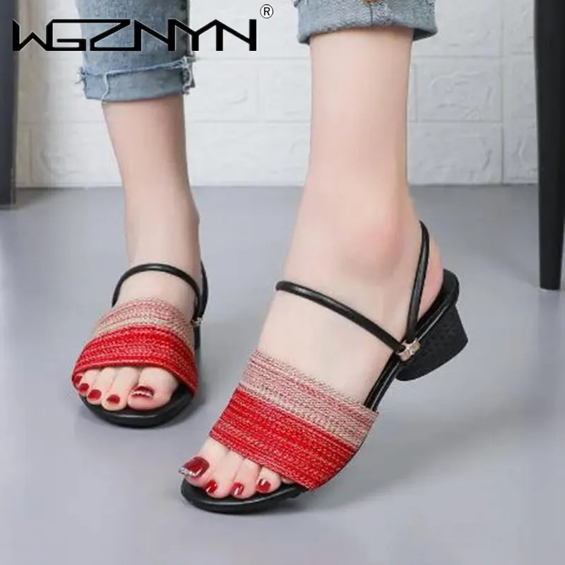 

Сандалии женские на низком каблуке, элегантные босоножки на квадратном каблуке, модные тапочки, лето 2023