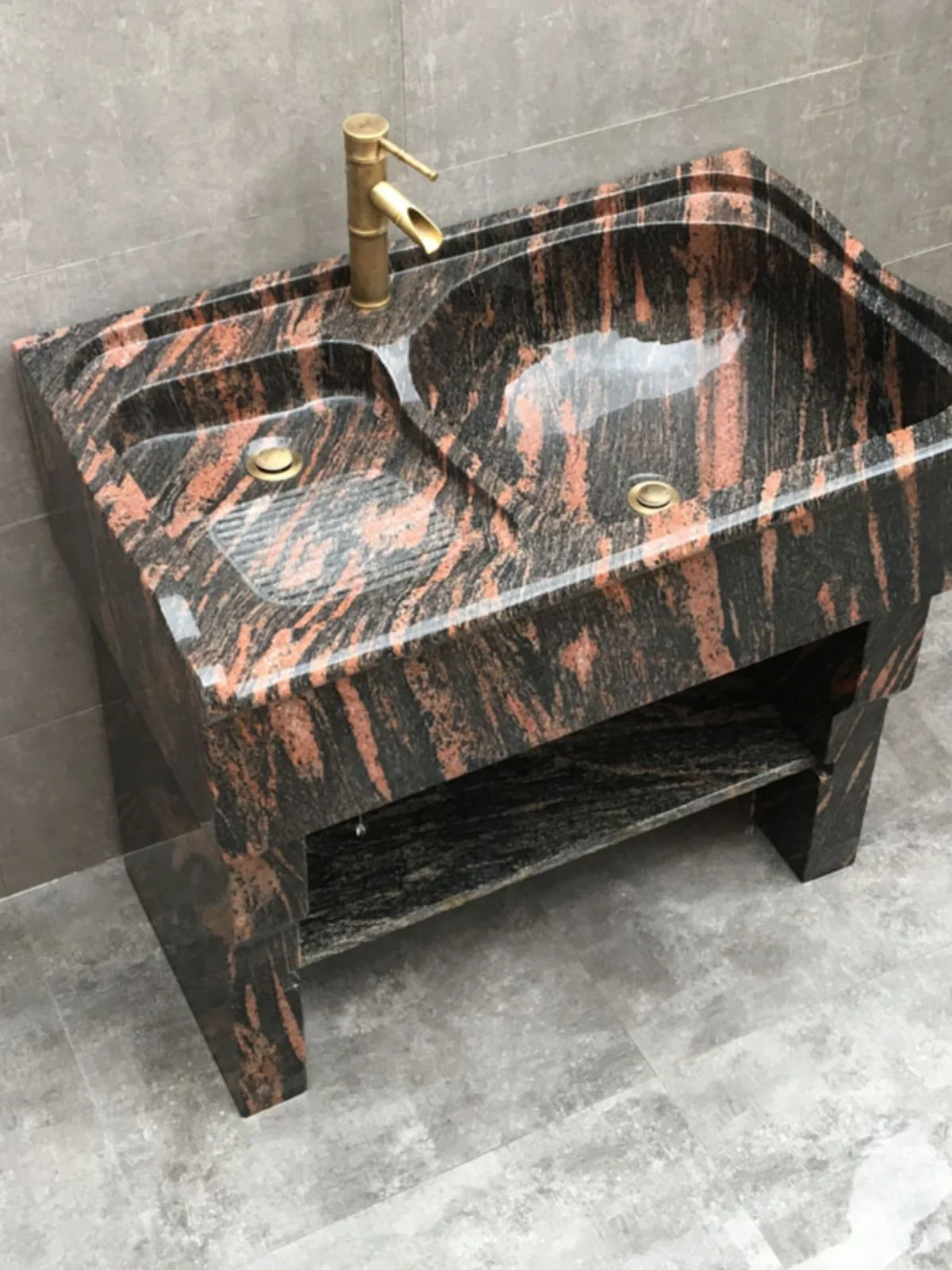 Ванна для стирки со встроенной мойкой