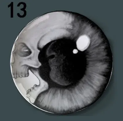 

Керамическая пластина с блестящим узором для глаз