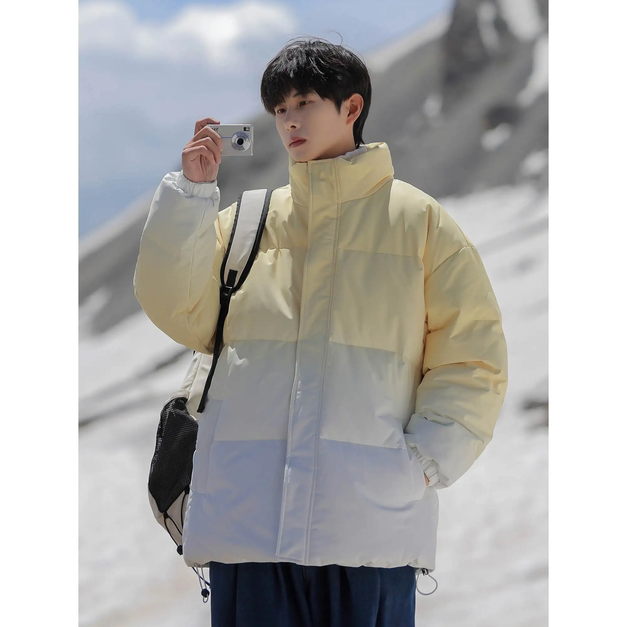 Hongxing Erke Gradient Гусиный пуховик с воротником-стойкой Куртка на хлопковой подкладке