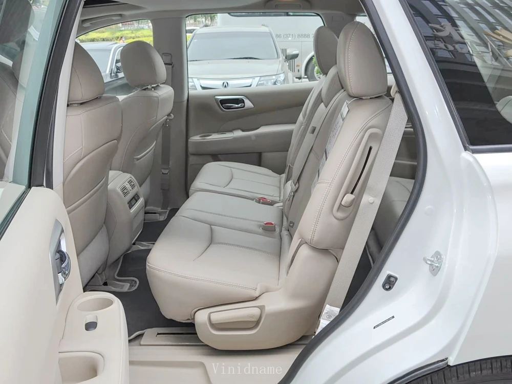 Фото Для Nissan Pathfinder IV R52 2012-2021: Комплект чехлов для автомобильных сидений из веганской кожи Nappa на заказ №3